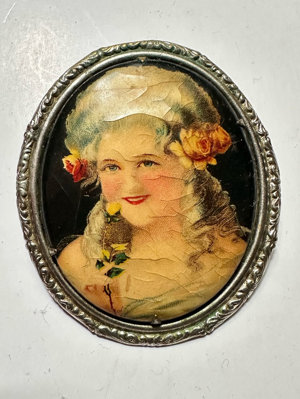 ✨5/$25 Art Deco Victorian Lady Lithograph Brooch